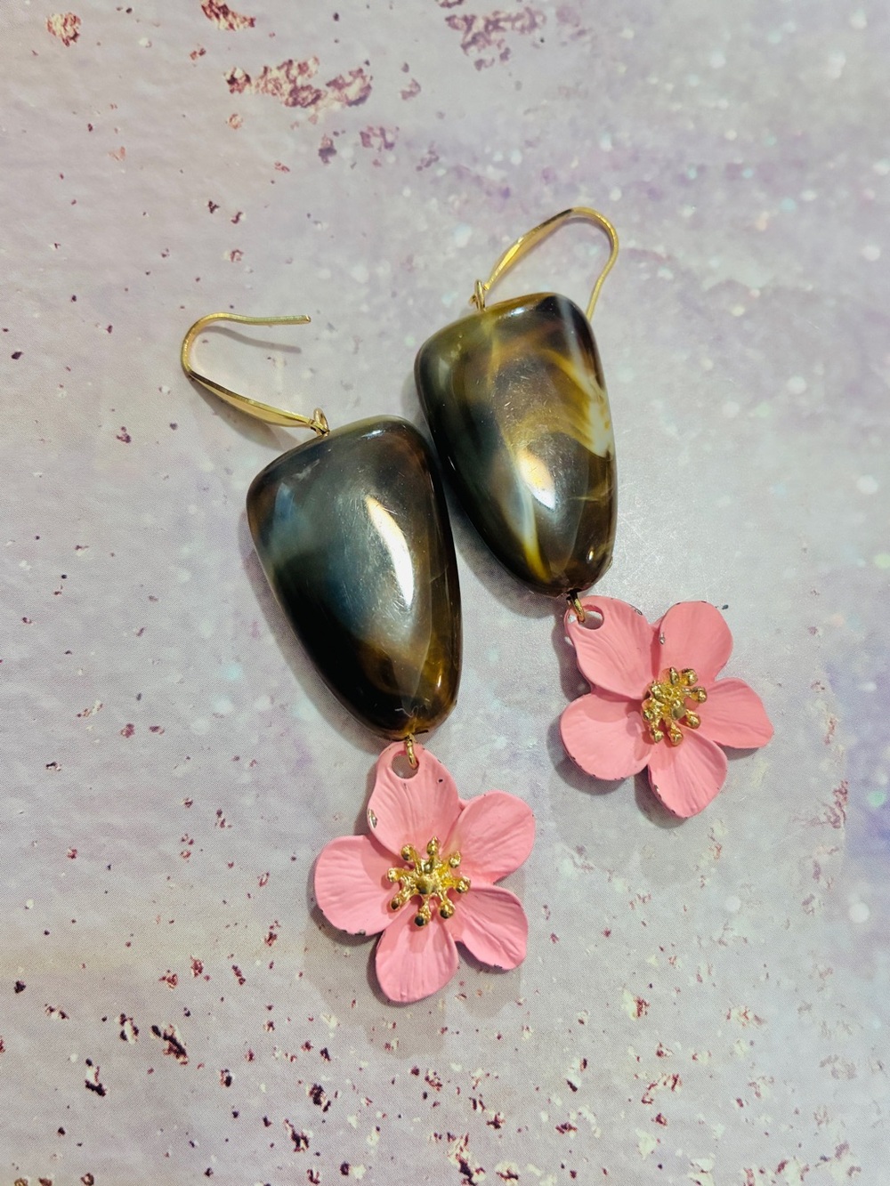 Marble pink flower acrylic earrings